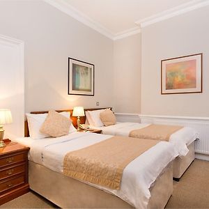 Standard Zimmer mit zwei Einzelbetten